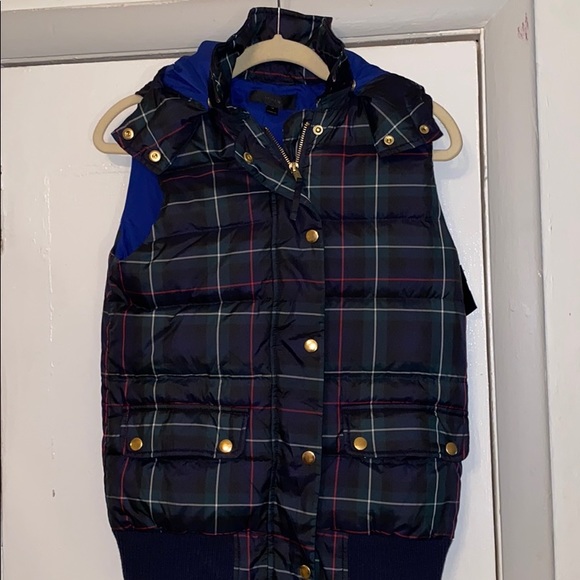 J Crew- tartan plaid puffer vest - Picture 1 of 4
